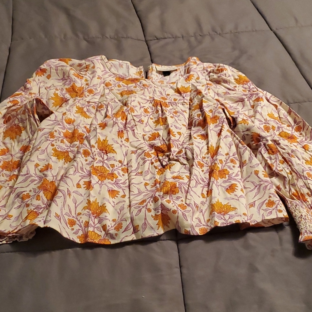 Universal Threads Top